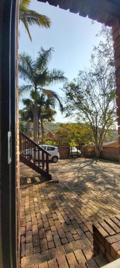 13 @ Rhinoroad Nelspruit Lägenhet Mbombela Exteriör bild